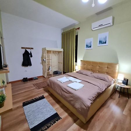 Ex-Block District Charming Studio Apartment With Treeish Sorrounding View! Тирана Экстерьер фото